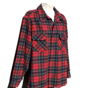 Pendleton vintage wool red, green plaid longsleeve button down.